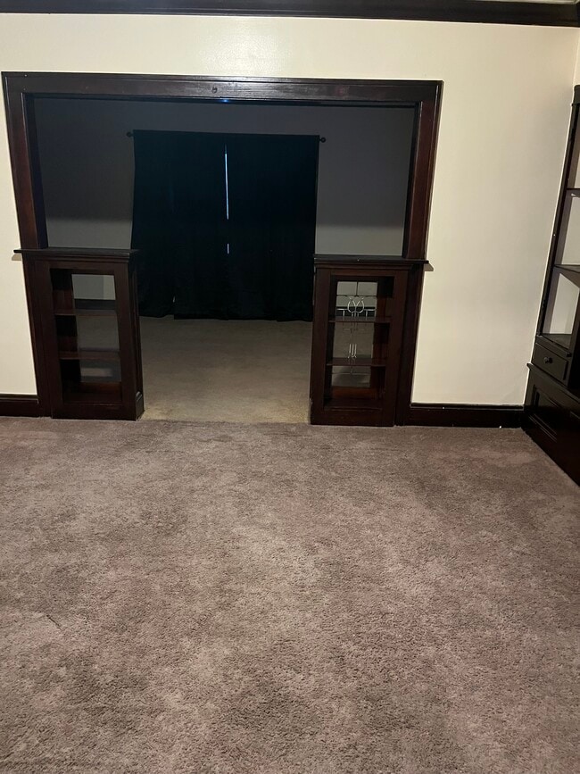 Photo - 2975 E 67th St