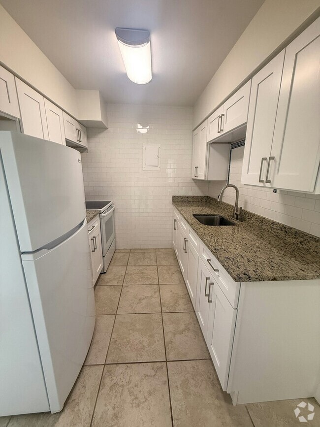 Building Photo - 64 Davis Blvd Unit 8 Rental