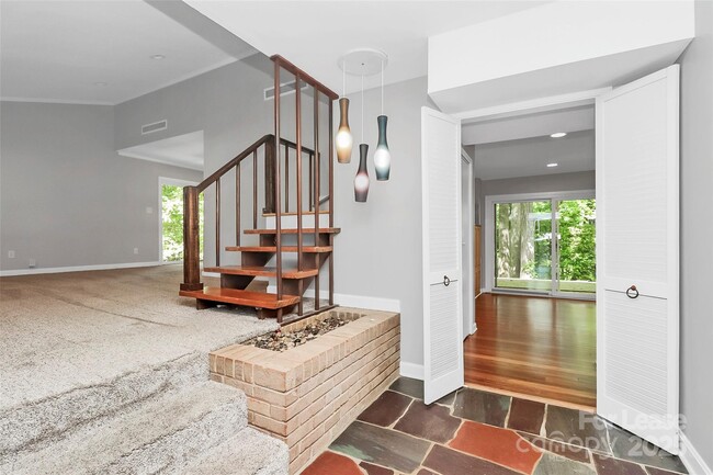 Photo - 2619 Inverness Rd