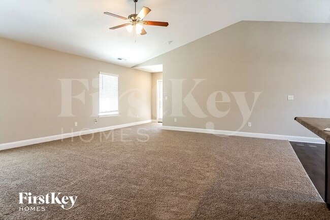 Photo - 2043 Village Ridge Cir