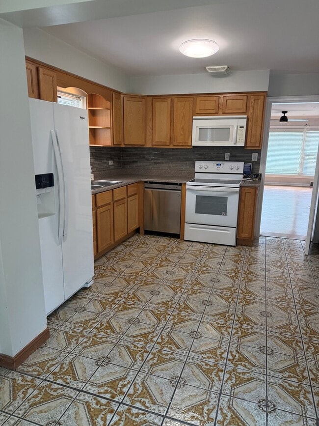 Photo - 1705 S Crescent Ave