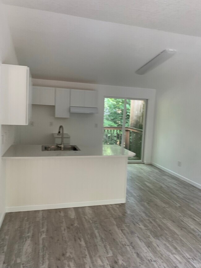 Photo - 4950 SW 45th Ave Unit 16