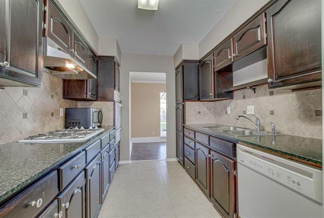 Photo - 3719 Crestpark Dr
