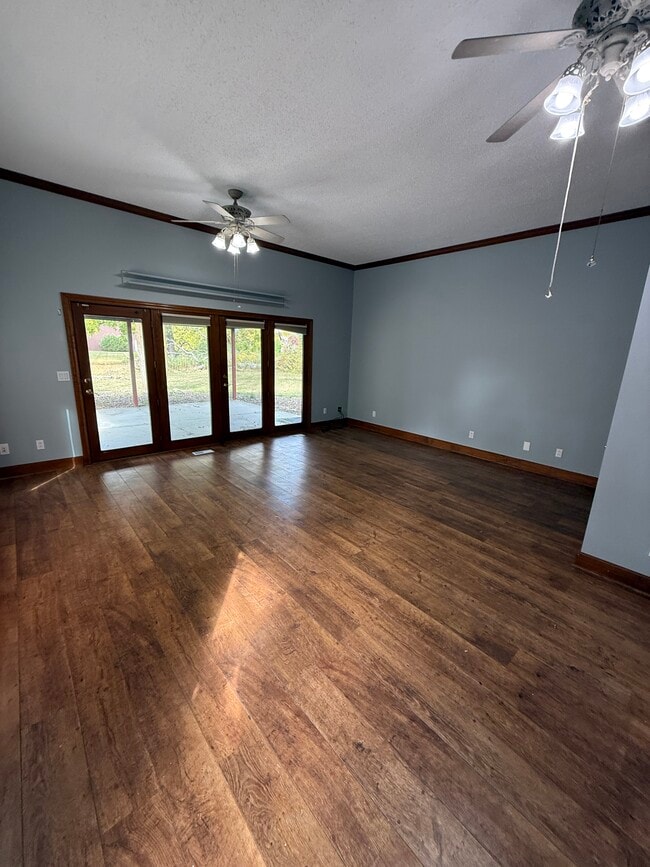 Photo - 5268 Fenton Rd