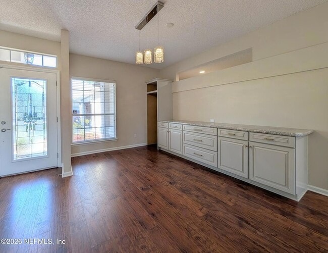 Photo - 12171 Basalt Dr N