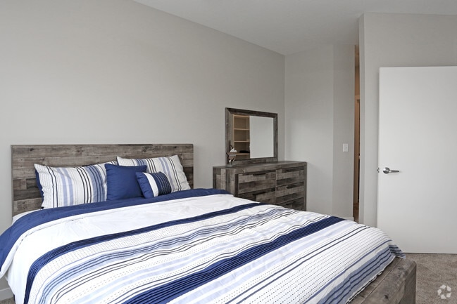 320 North Apartment Bedroom