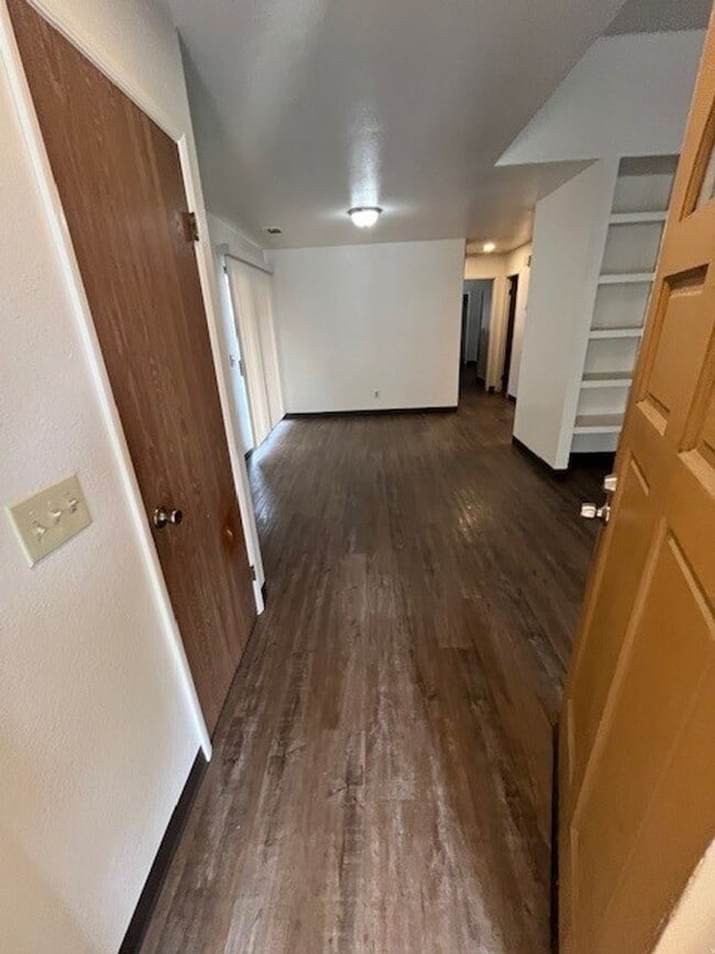 Photo - 4346 W Douglas Ave