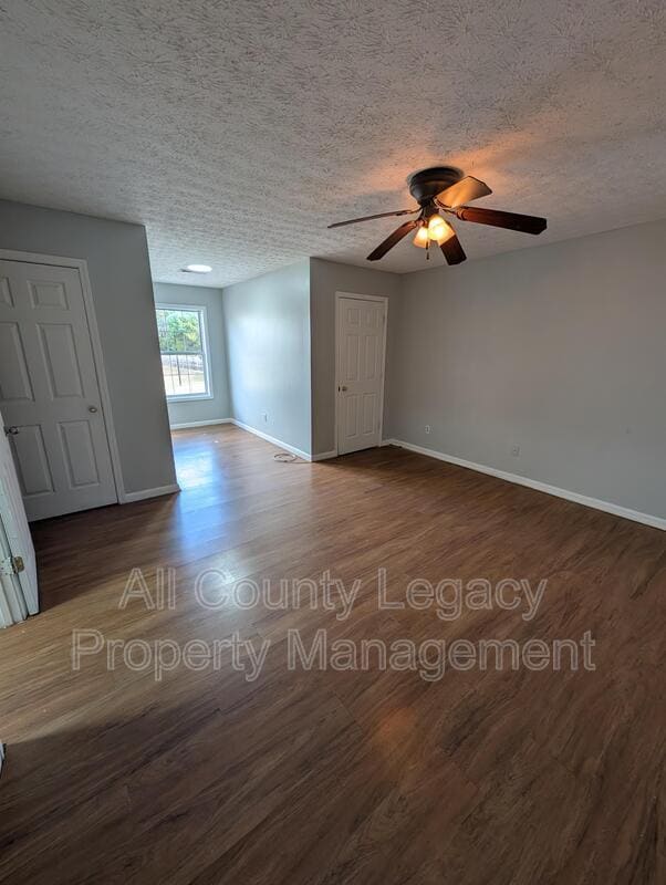 Photo - 3321 Southridge Dr