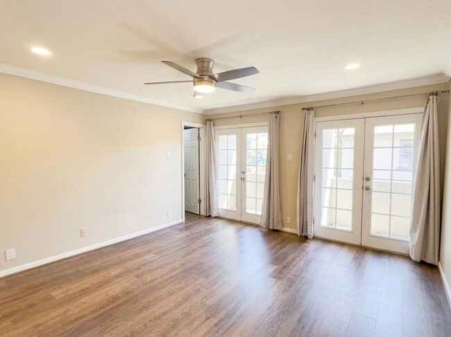 2442 Bering Dr Unit 2442