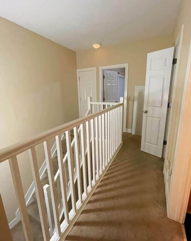 Photo - 3 Bed/2.5 Bath Condo Unit -Available Augus... Unit 115