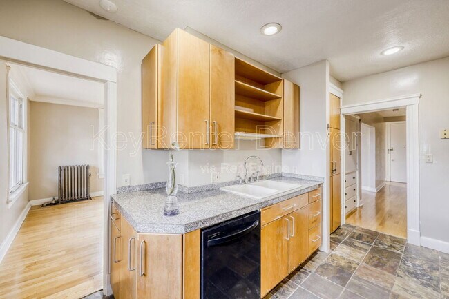 Photo - 1408 N Elizabeth St