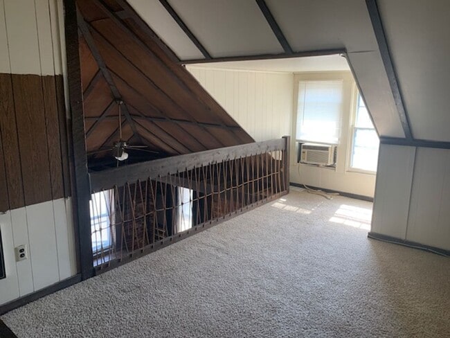 1500-1502 Bridge St