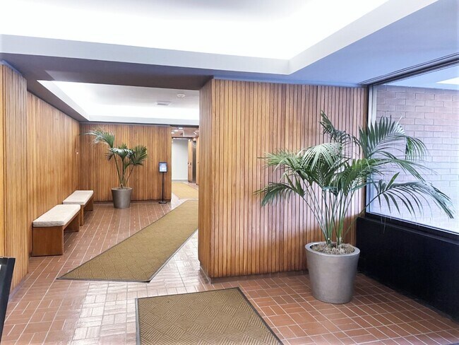 Photo - 801 S Plymouth Ct Unit 416