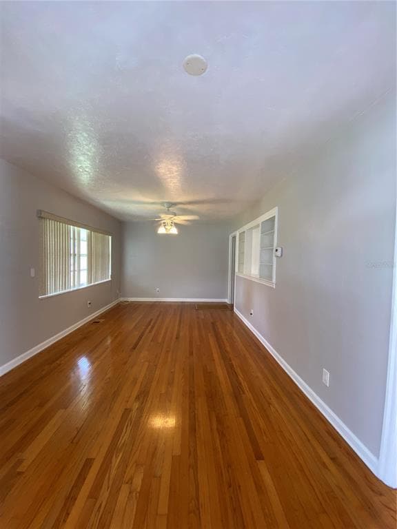 Photo - 1044 N Bumby Ave