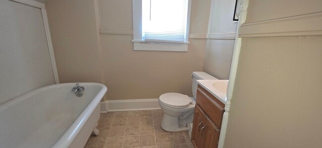 Photo - 525 W Scott St Unit 3