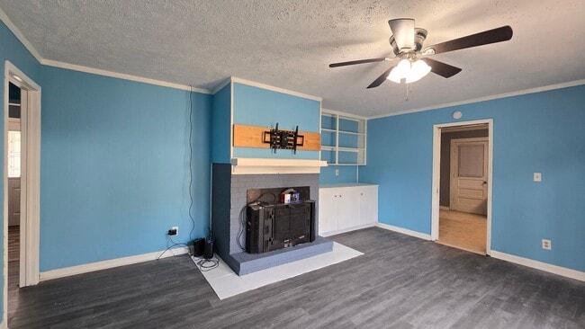 Photo - 7132 Ashwood Cir