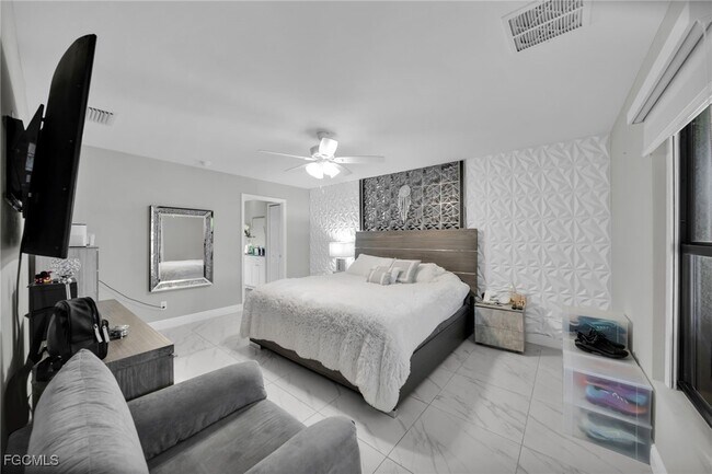Building Photo - 159 Partridge St Rental