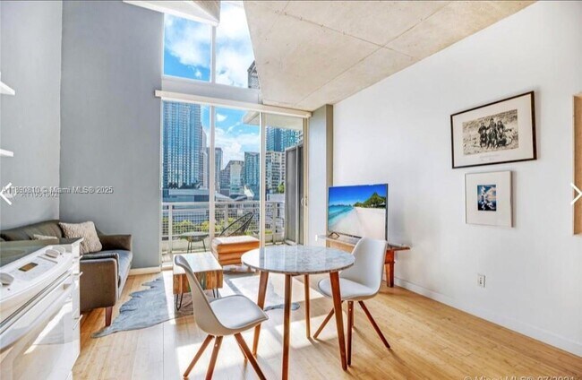 Photo - 690 SW 1st Ct Unit 1218