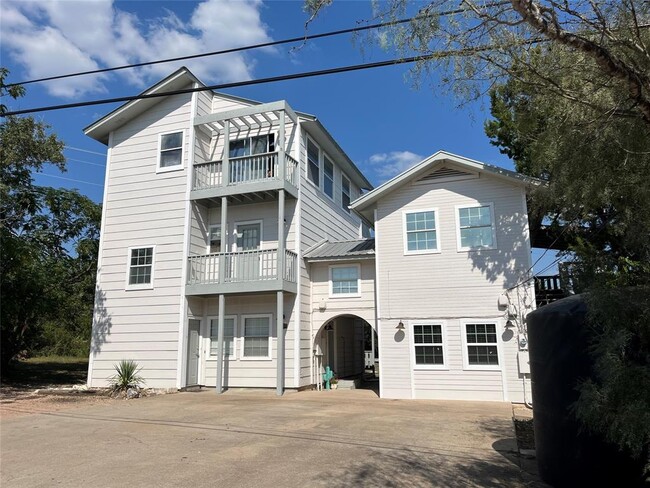 Photo - 7705 Debbie Dr