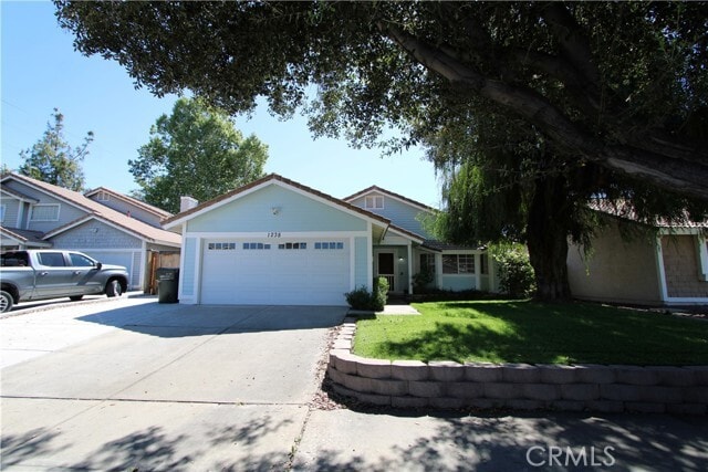 Photo - 1238 Darlene Ct House