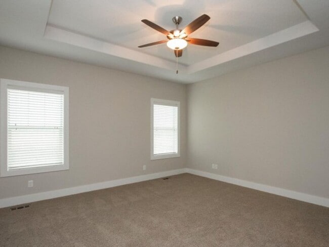 Photo - Elm St Villas