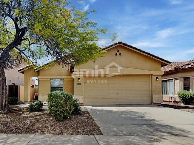 Building Photo - 2567 W Amber Sun Dr