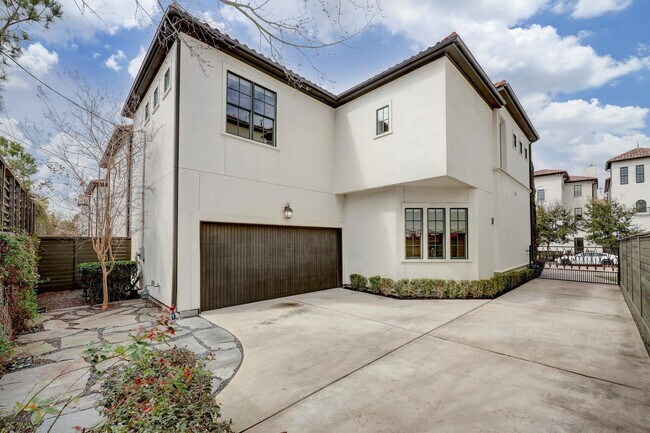 Photo - 7505 Awty School Ln