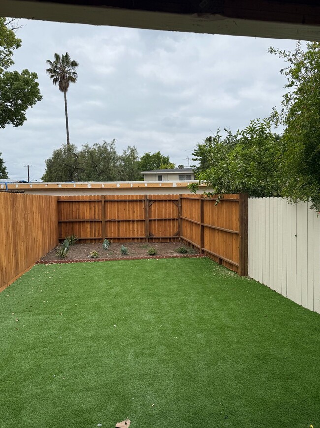 Photo - 10408 Edison Way Townhome