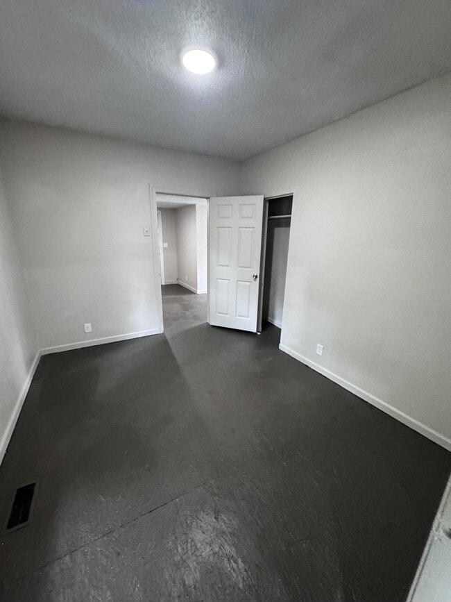 Photo - 632 Taggart Ave