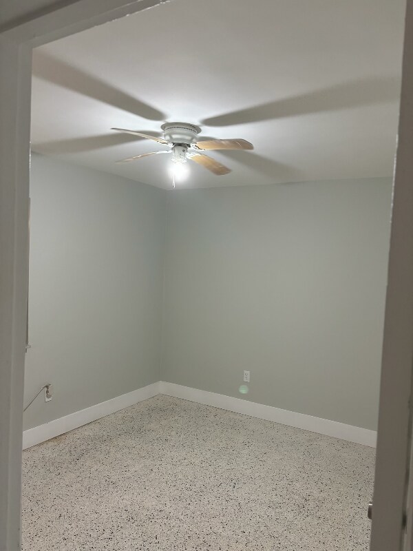 Photo - 761 SW 9th St Unit 5