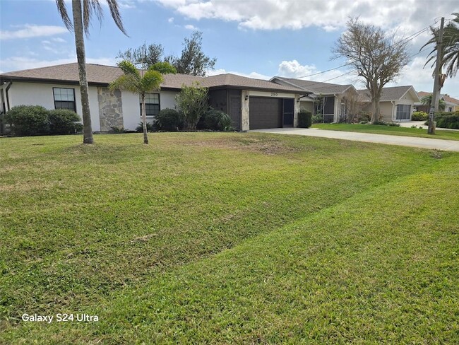 Building Photo - 290 Rotonda Cir Rental