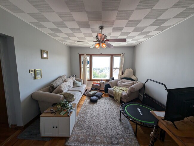 Photo - 85 Gladstone St Unit 85 Gladstone Street