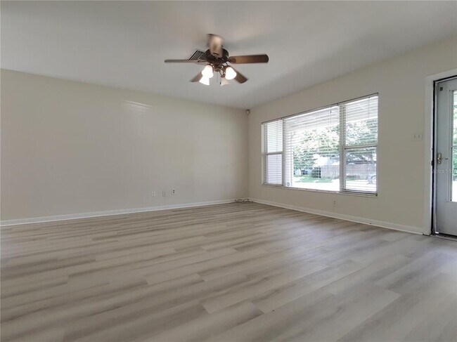 Photo - 516 Ellsworth St