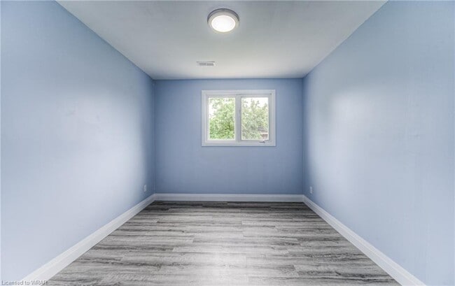 Photo - 44 Cherrytree Crt