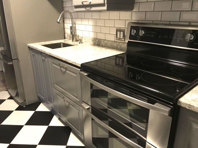 Photo - 13 Strawberry Bank Rd Unit 18