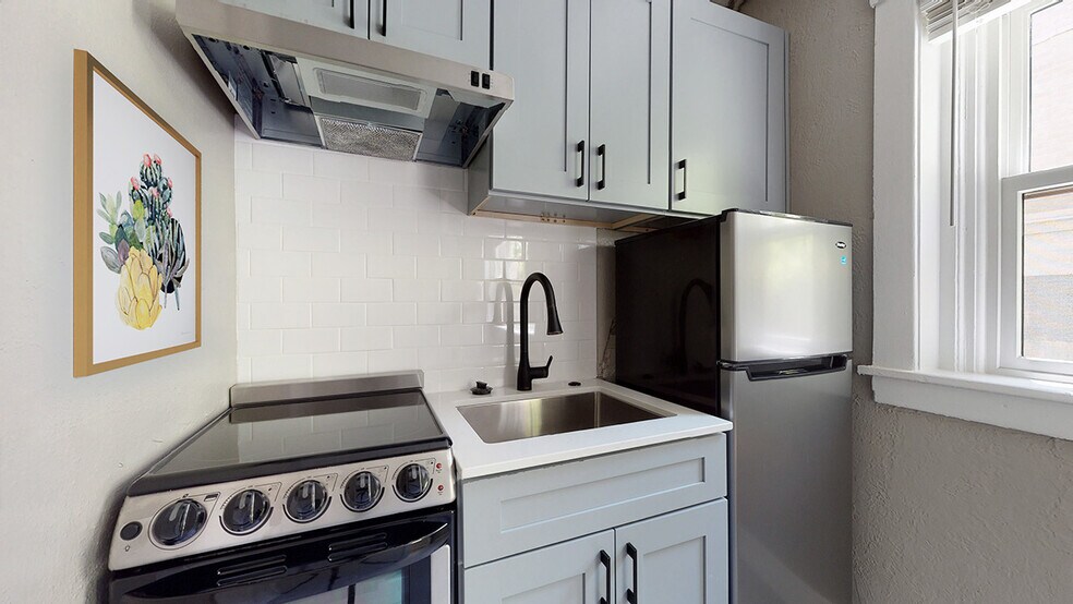 Studio/1BA