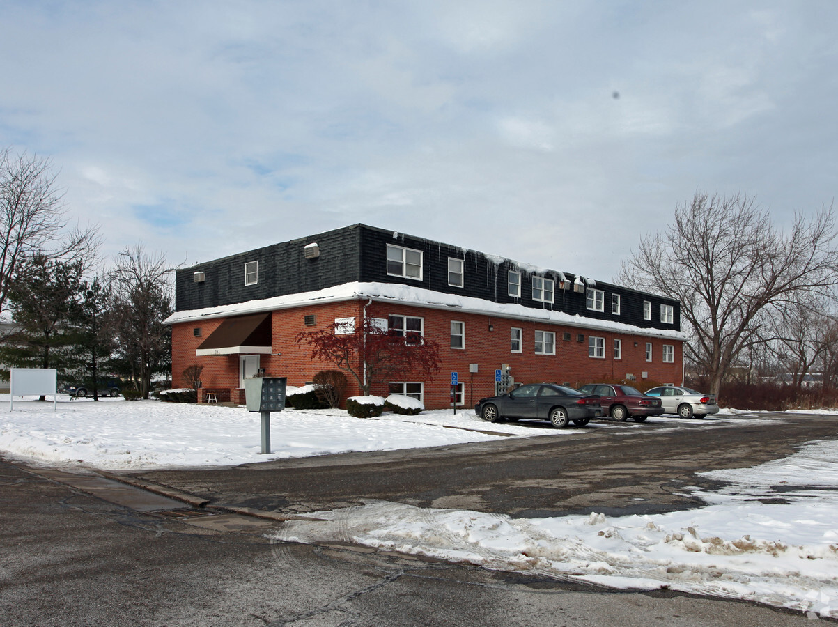 Westwood Court Apartments - Westwood Court Apartments