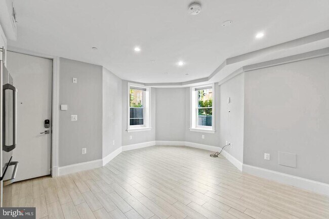 Photo - 2035 13th St NW Unit 1