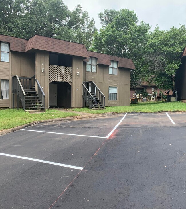 799 Donnell Blvd Apartments Daleville, AL