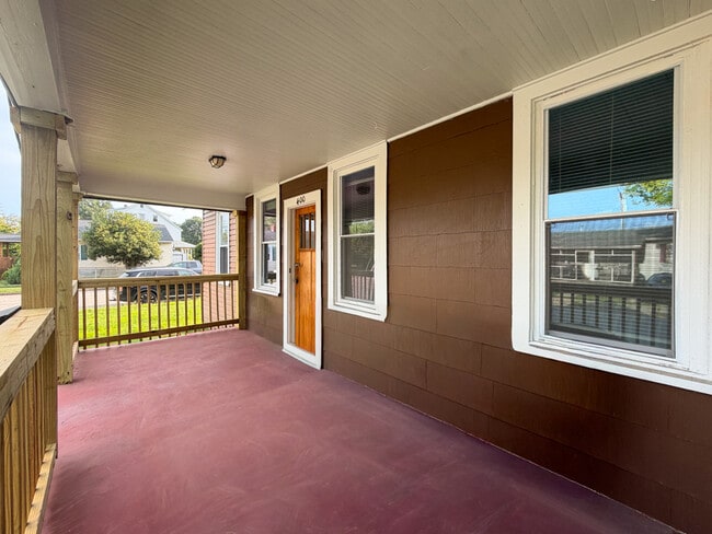 Photo - 400 N 3rd Ave