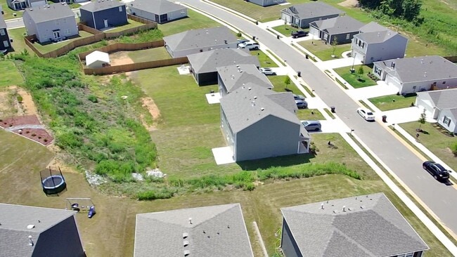 Photo - Rosser Farms | 5BR / 3BA | 2,511 SF | 2-Car Garage | Modern Open Floor Plan