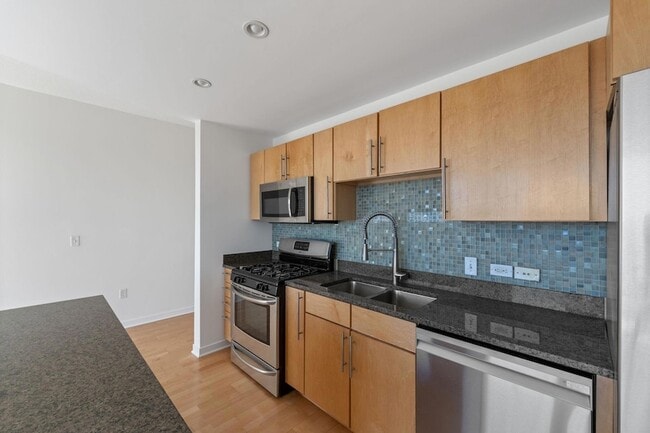 Photo - 929 Portland Ave