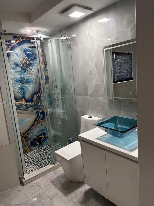 Photo - 13847 Jackson St