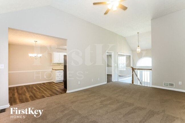 Photo - 100 Saratoga Way