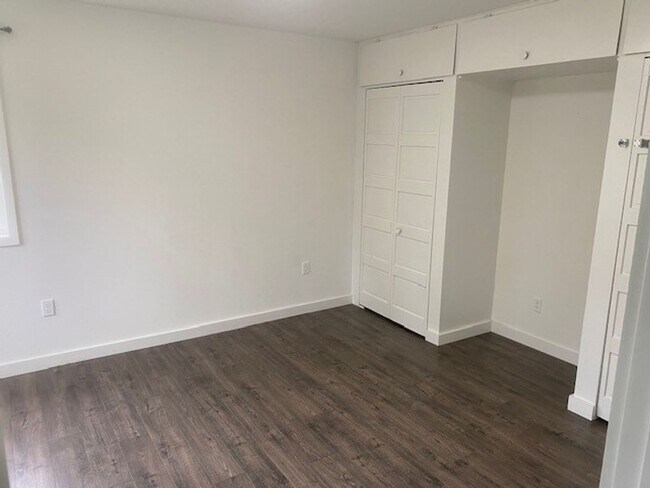 Photo - Remodeled 3 bed, 1 bath house with Large 2...