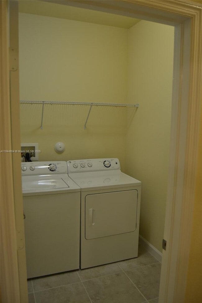 Photo - 9371 SW 171st Ave