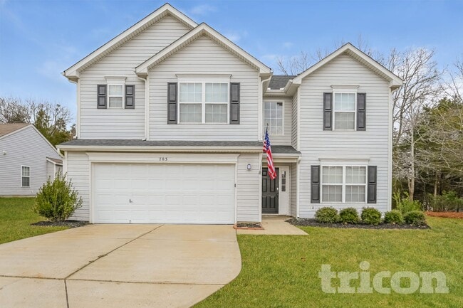 Building Photo - 703 Carly Court