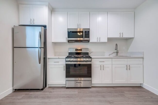 Photo - Convenient Inglewood Living Near SoFi & 105 Freeway!