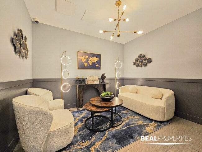 Photo - 1220 N LaSalle