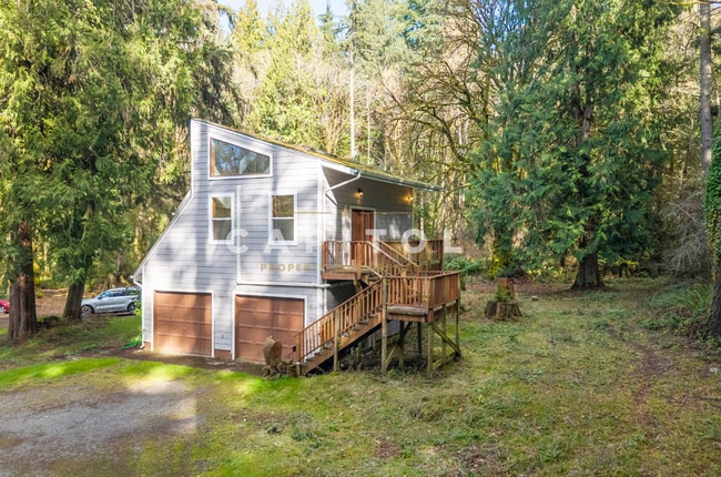 Photo - 4128 Meridian Rd NE